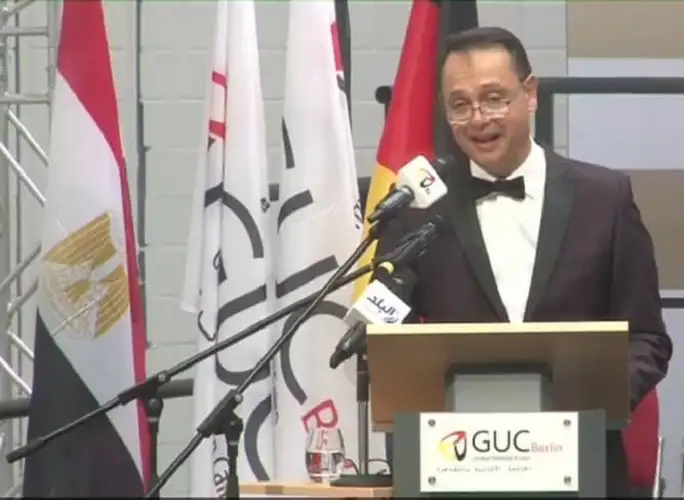 سفير مصر ببرلين: وزراء ألمان سيزورون القاهرة لعقد اتفاقيات جديدة.. وشولتس سيزور مصر لأول مرة خلال قمة المناخ