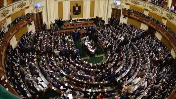 سؤال برلماني حول أدوات الحكومة للسيطرة على الارتفاع التدريجي لسعر الدولار
