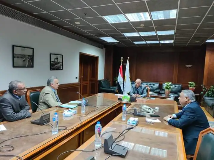 وزير الري يتابع أعمال مصلحة الميكانيكا والكهرباء ورؤية العمل خلال الفترة المقبلة