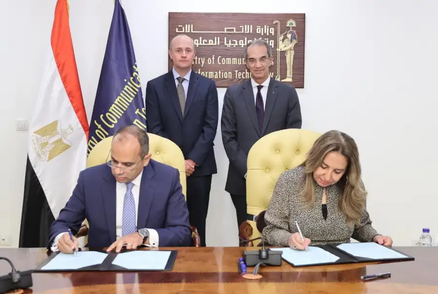 وزير الاتصالات يشهد توقيع اتفاقيتى تعاون مع شركة تيراداتا مصر فى مجالات التدريب