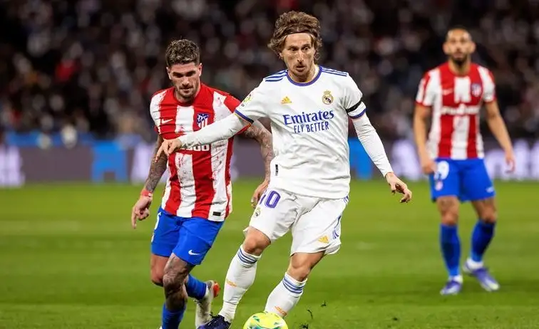 مودريتش معلقًا على فوز ريال مدريد أمام أتلتيكو: "ليلة عظيمة"