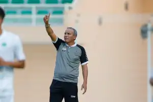 نجم شباب مقرة الجزائري يعين التونسي الجويلي مدربًا جديدًا