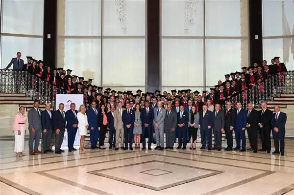 تخريج أول دفعة من برنامج "تحسين" التدريبي لتعزيز التعليم السياحي