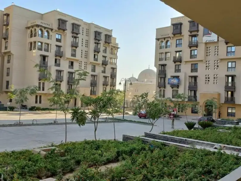 وزير الإسكان: الانتهاء من واجهات 75 عمارة بالكامل بمشروع تطوير سور مجرى العيون