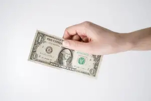 سعر الدولار اليوم الأحد 25-9-2022 في بداية التعاملات البنكية أمام الجنيه المصري