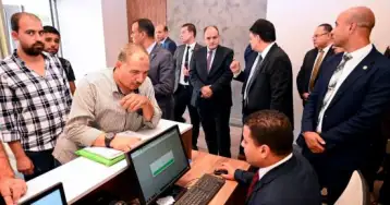 وزير التجارة يزور هيئة التنمية الصناعية.. ويستطلع آراء المستثمرين حول جودة الخدمات
