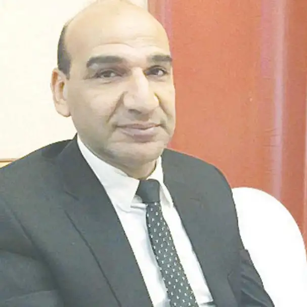 "الجمارك" تحتجز كميات من "مرسيدس" و"رينج روفر" بسبب تقنية "التتبع"