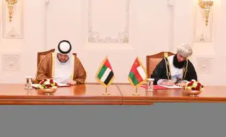 اتفاقيات بين جهاز الاستثمار العماني والقابضة الإماراتية بأكثر من 5 مليارات ريال عماني