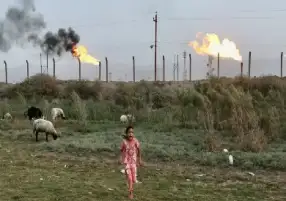 شركات نفط عملاقة تخفي كميات هائلة من الانبعاثات الغازية السامة