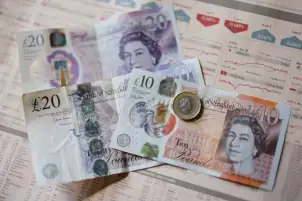 سعر الجنيه الإسترليني اليوم الثلاثاء 4-10-2022 مقابل الجنيه