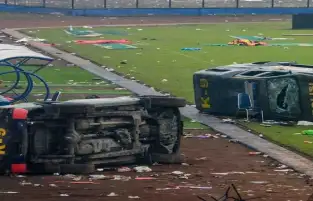 ويدودو: إندونيسيا لن تتعرض لعقوبات من الفيفا بسبب كارثة التدافع