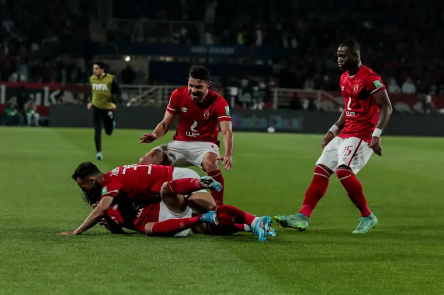 الأهلي بزيه التقليدي أمام الاتحاد المنستيري في دوري الأبطال