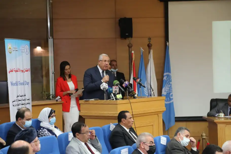 وزير الزراعة: استضافة مصر لمؤتمر المناخ فرصة لوضع الحلول لندرة المياه والطاقة