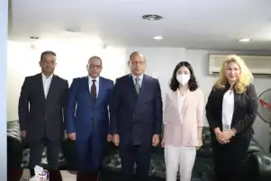رئيس الحركة الوطنية يستقبل وفد صيني.. ويؤكد: مصر تحقق طفرات اقتصادية غير مسبوقة في عهد السيسي