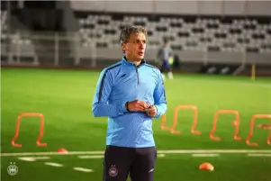 مدرب الاتحاد المنستيري: الأمور كانت ستختلف لو تعادلنا مع الأهلي ذهابا