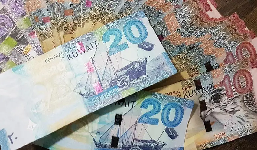 سعر الدينار الكويتي اليوم الأربعاء 19-10-2022 في بداية تعاملات البنوك