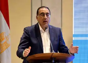 رئيس الوزراء يعلن تفاصيل اختبارات المتقدمين في مسابقة المعلمين