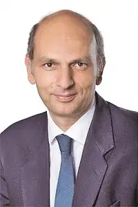 «جيه إل إل مصر»: شركات التطوير العقارى تتعامل على أساس سعر الدولار ما بين 22 ــ 23 جنيها