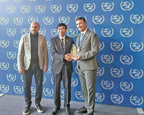 «البريد المصرى» يحصل على جائزة النجم الصاعد فى التنمية البريدية ويشارك فى اجتماعات مجلس الاستثمار البريدى العالمى