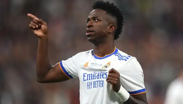 فينسيوس يقود هجوم ريال مدريد لمواجهة إشبيلية في الدوري الإسباني