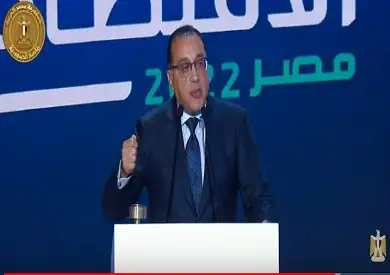 مدبولي: إنشاء 5 آلاف مصنع و17 مجمعا بتكلفة 10.4 مليار جنيه