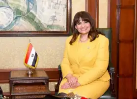 الهجرة: تشارك في وضع اللائحة التنفيذية لقانون إعفاء سيارات المصريين في الخارج من الرسوم