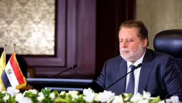 محافظ البنك المركزي: تحديد قيمة الجنيه وفق قواعد العرض والطلب.. وحريصون على استقرار الأسعار
