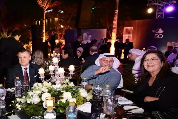 وزير السياحة والآثار يشارك في أمسية أم كلثوم بأبو ظبي