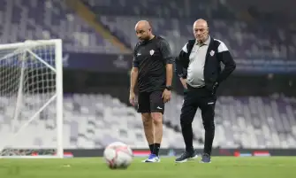 فيريرا يعالج أخطاء الزمالك قبل مواجهة إنبي في الدوري