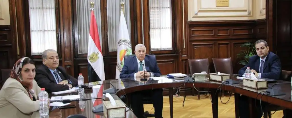 القصير يترأس الاجتماع التنسيقي العربي الإفريقي «يوم التكيف والزراعة» بمؤتمر المناخ