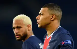 باريس سان جيرمان يفلت من كمين لوريان في الدوري الفرنسي
