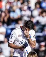 سواريز يرحل عن ناسيونال مونتيفيديو بعد تتويجه بالدوري الأوروجوياني