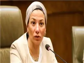 وزير النقل: خطة لإدخال الطاقة الشمسية بمحطات قطارات وأسطح الورش والمباني الحكومية