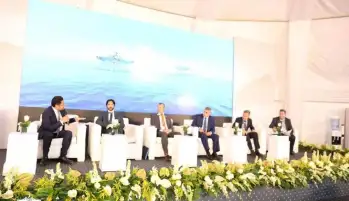 جلسة نقاشية بمؤتمر المناخ حول دور قناة السويس في ضمان استدامة سلاسل الإمداد العالمية الصديقة للبيئة
