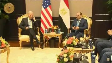 الرئيس السيسي يستقبل جو بايدن بشرم الشيخ على هامش انعقاد أعمال قمة المناخ