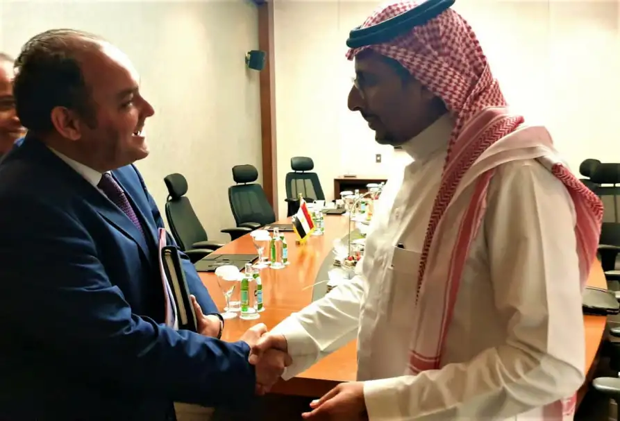 وزير التجارة والصناعة يلتقي نظيره السعودي لبحث سبل تنمية وتطوير العلاقات الاستثمارية بين البلدين