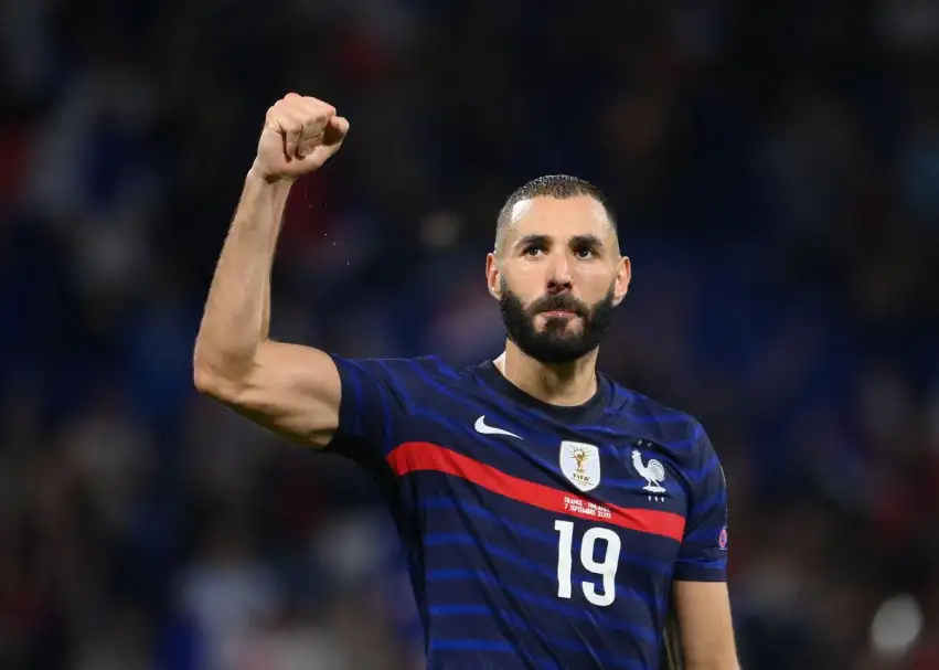 شكوك حول لحاق بنزيما بمباراة أستراليا في كأس العالم 2022
