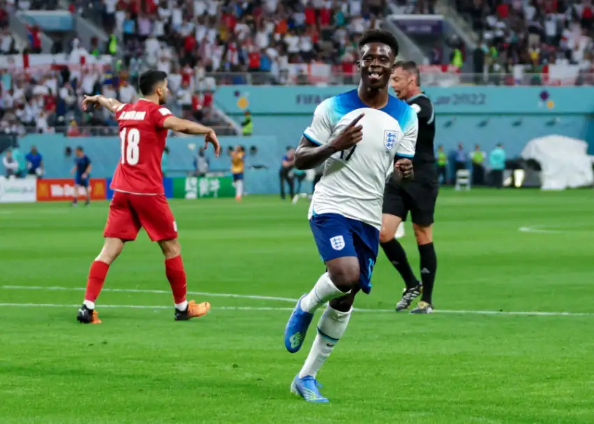 فيفا يصدر بيانا بشأن مشكلة تذاكر مباراة إنجلترا وإيران في كأس العالم