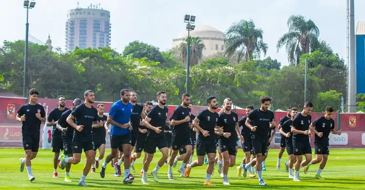 الأهلي يستأنف التدريبات.. وكولر يحاضر اللاعبين