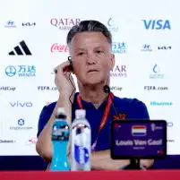مونديال 2022.. فان جال ينتقد أداء المنتخب الهولندي أمام الإكوادور
