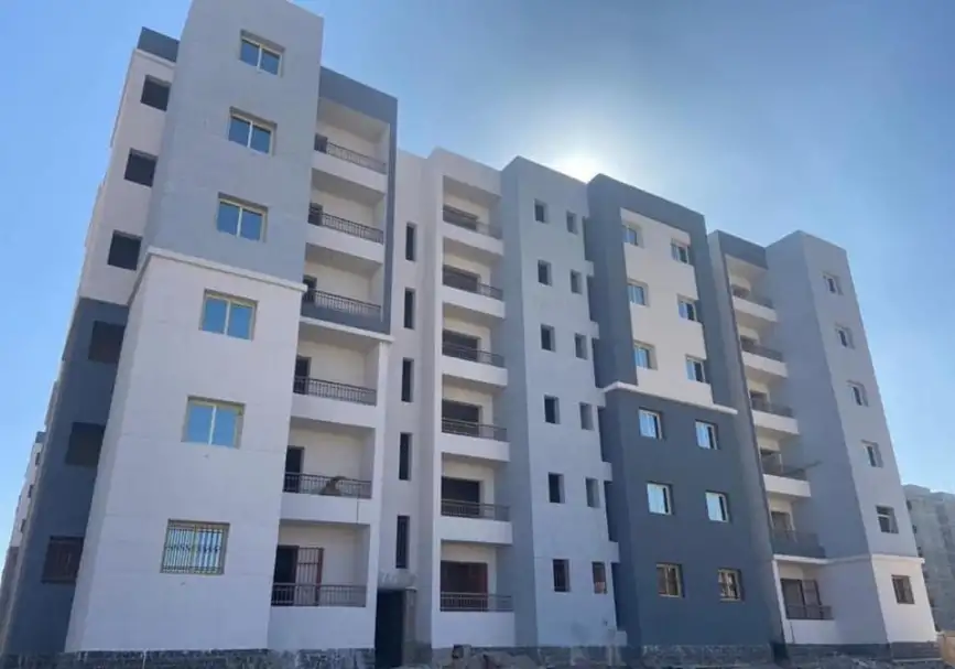وزير الإسكان يتابع الموقف التنفيذي لمشروع سكن بديل العشوائيات بالعبور الجديدة