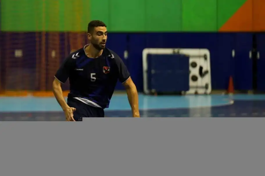الأهلي يكستح هليوليدو بدوري محترفي اليد