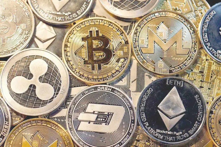 العملات الرقمية ترفض إعلان الوفاة رغم انهيار بورصة "إف تى إكس"