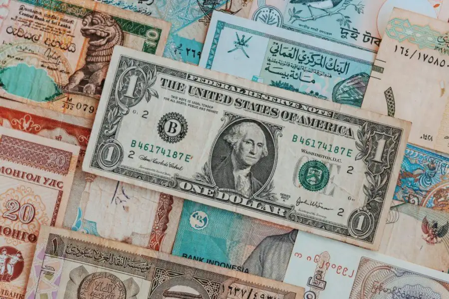 أسعار العملات اليوم الأربعاء 30-11-2022 مقابل الجنيه في بداية التعاملات البنكية
