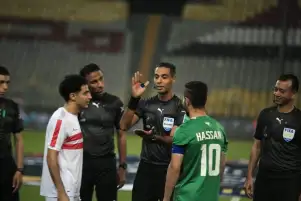 الزمالك يواصل تعادلاته في الدوري ويكتفي بنقطة المصري
