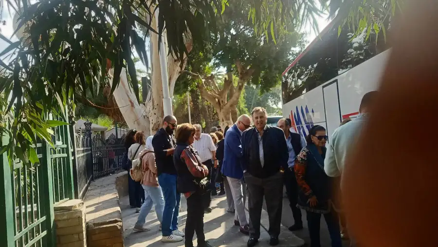 منير فخري عبدالنور عن وقفة سكان الزمالك: نعترض على قطع الأشجار وتشويه الحي