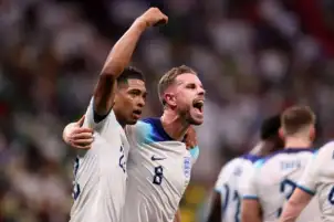 ناصر الخليفي يرغب في ضم لاعب منتخب إنجلترا لـ باريس سان جيرمان