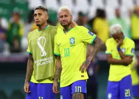 نيمار يهاجم صديقه بلفظ محرج بعد الخروج من كأس العالم