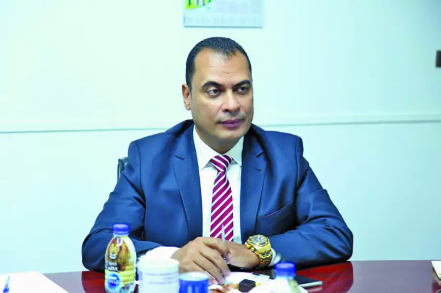 رئيس رابطة تجار السيارات: صعوبة تدبير العملة وقرار (9) وزيادة الأسعار تدفع القطاع إلى الأسوأ