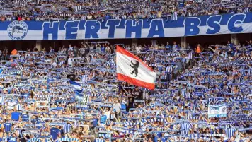 تغريم هيرتا برلين 14 ألف يورو بسبب سلوك مشجعيه غير الرياضي